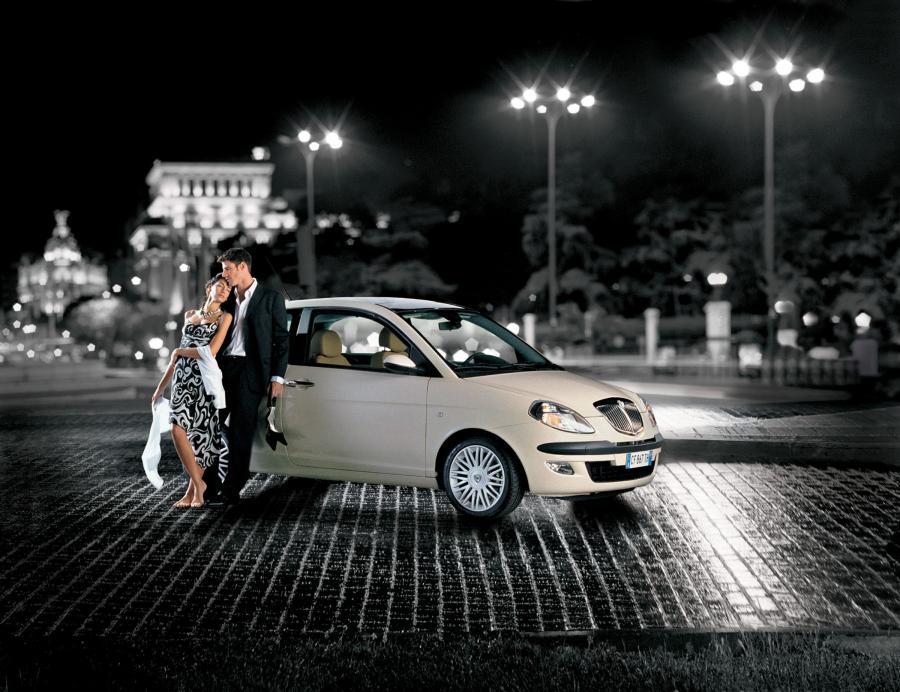  Lancia Ypsilon 2003 года  (фото 85 из 114)